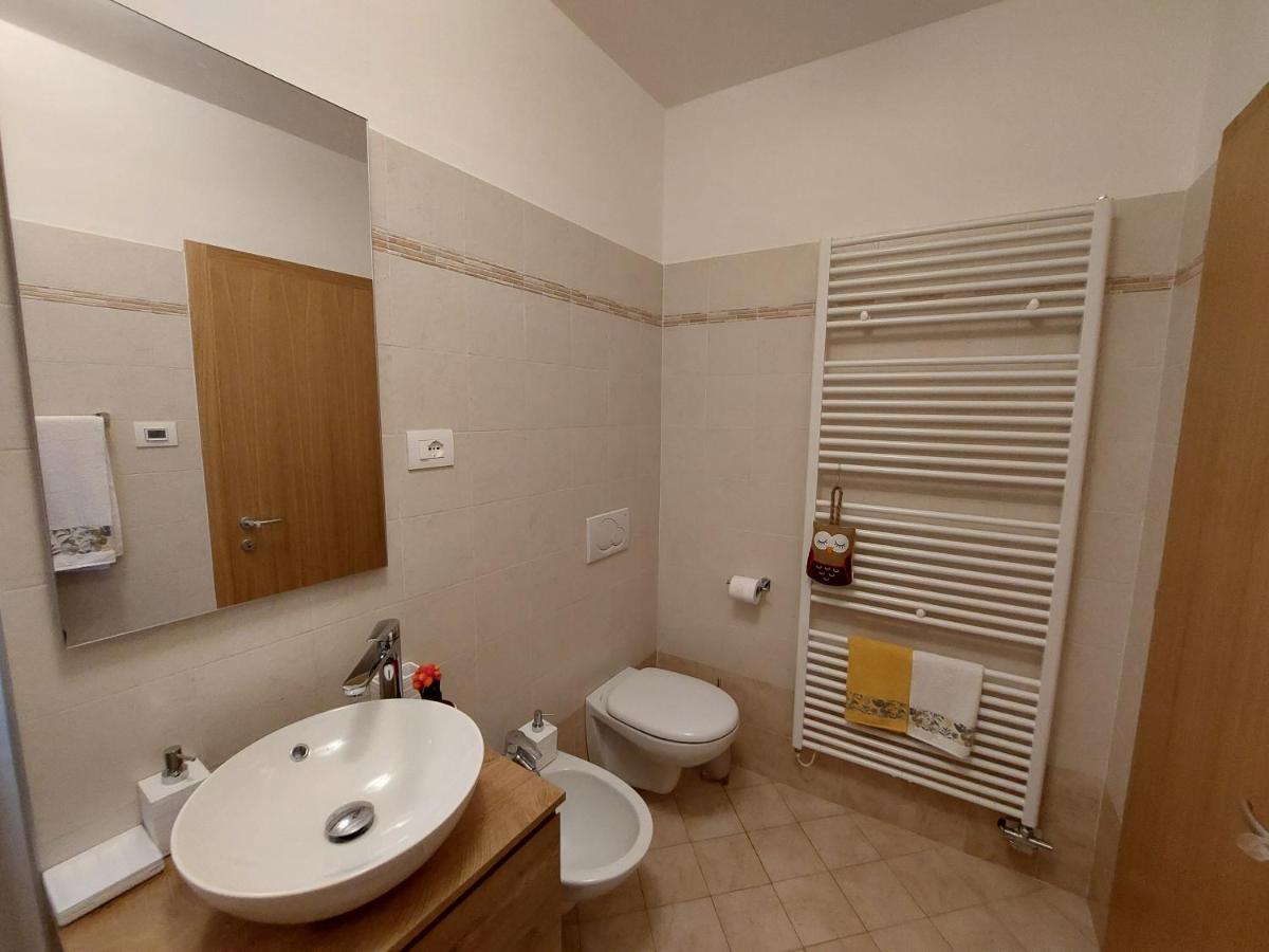 La Bougainville - Luxury Apartment Torbole Sul Garda Dış mekan fotoğraf